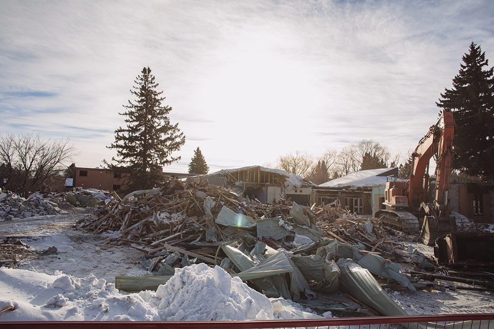 2G9A4621 building demolition